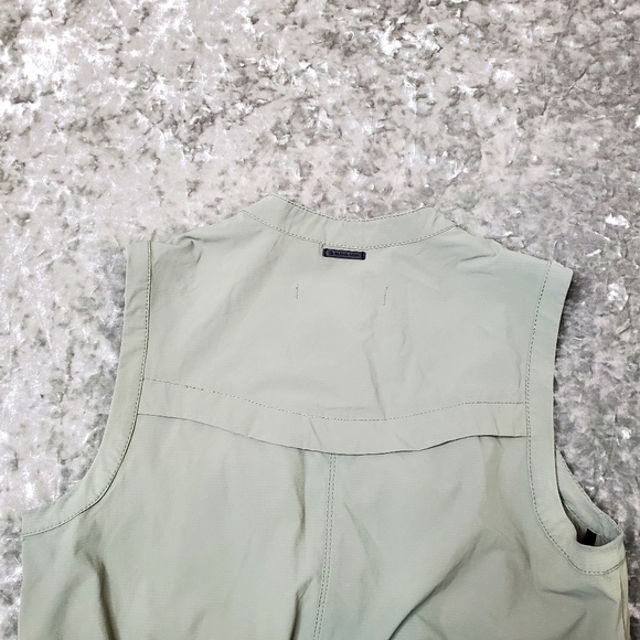 Blanc Noir Caravan Green Short-Sleeve Button-Up Romper Size: S - Picture 10 of 12